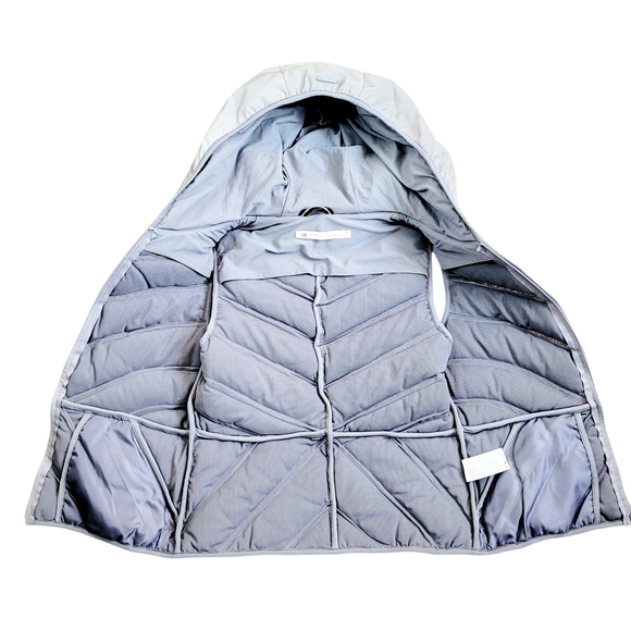 BLANC NOIR Reflective Mesh Inset Puffer Vest Running Jogging Athletic Medium - Picture 8 of 12